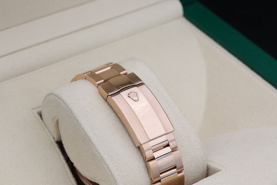 Rolex Sky-Dweller 336935 Image 3